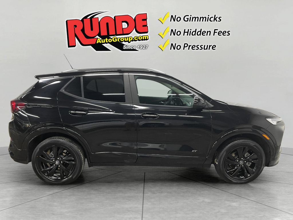 Used 2025 Buick Encore GX Sport Touring AWD/4WD image 6