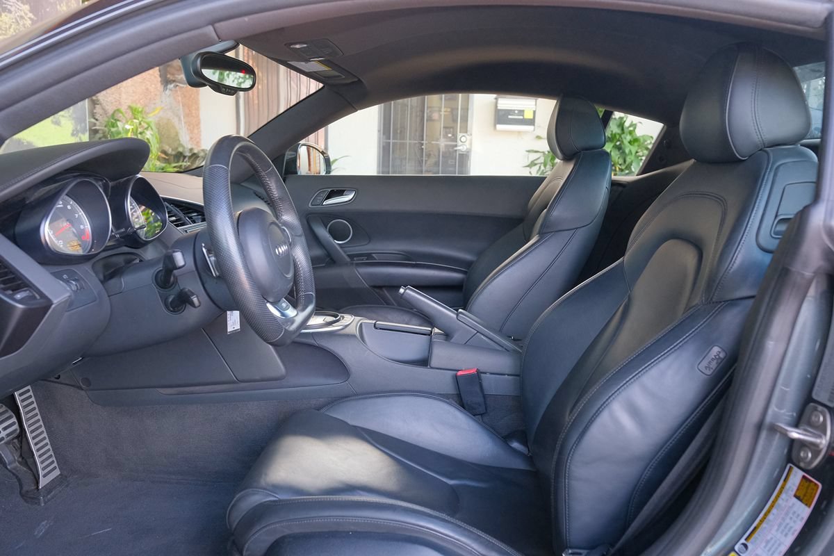 Used 2012 Audi R8 V8 AWD/4WD image 13