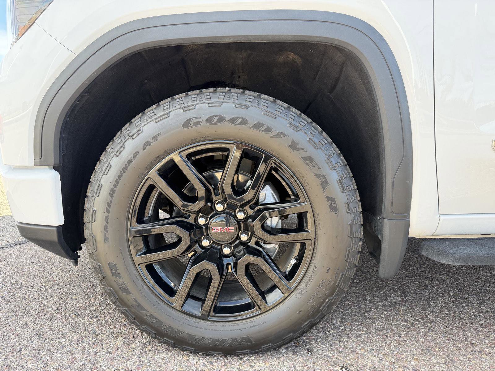 Used 2025 GMC Sierra 1500 Elevation w/ Preferred Package image 43