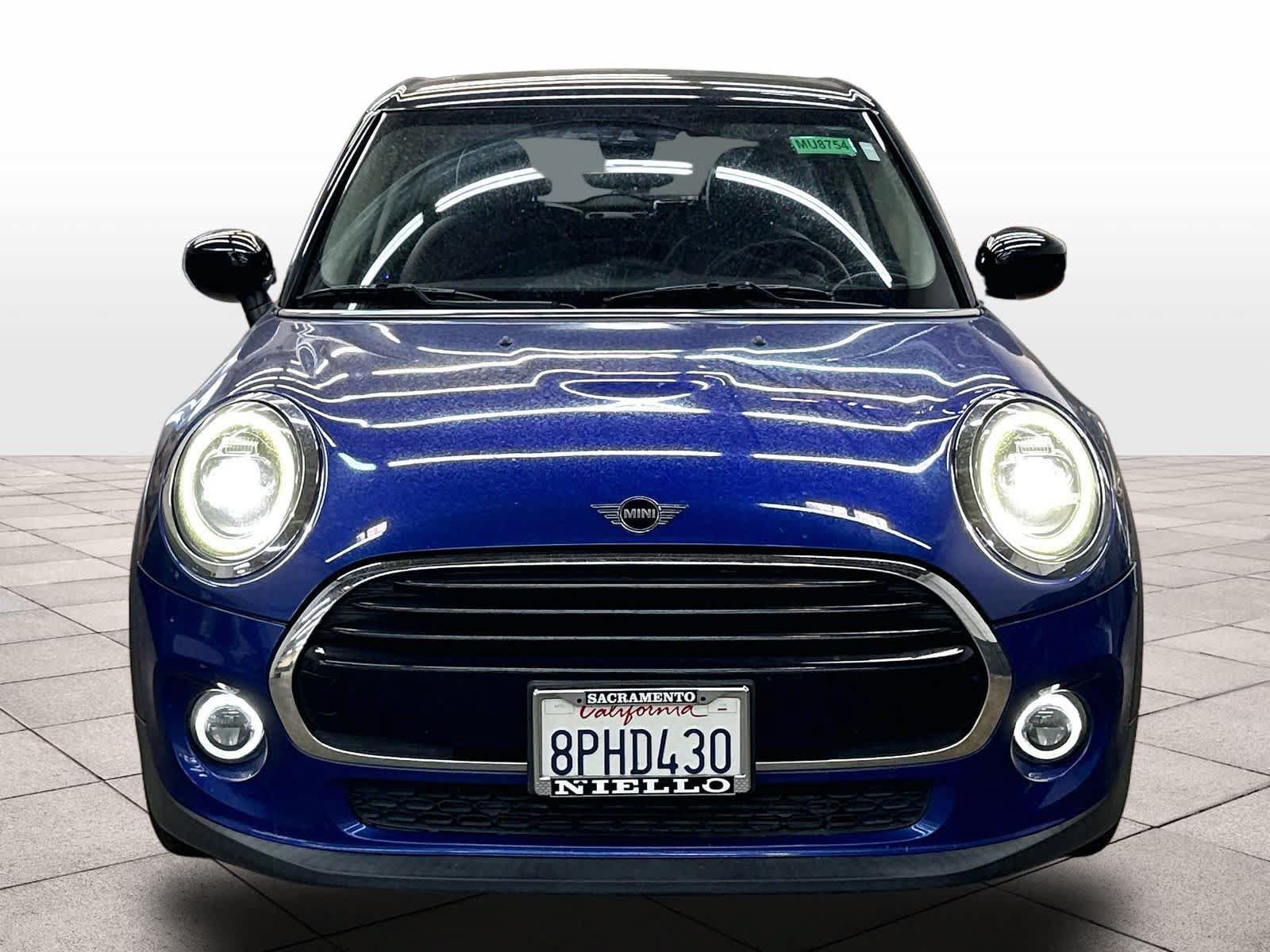 Used 2020 MINI Cooper 4-Door Hardtop FWD image 3