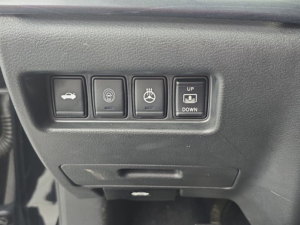 Used 2021 Nissan Maxima Platinum w/ Sport Mat Group image 25