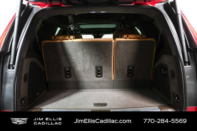 Used 2021 Cadillac Escalade Premium Luxury w/ Driver Assist Tech Package image 26