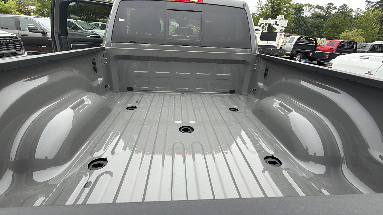 New 2026 RAM 3500 Big Horn AWD/4WD image 13