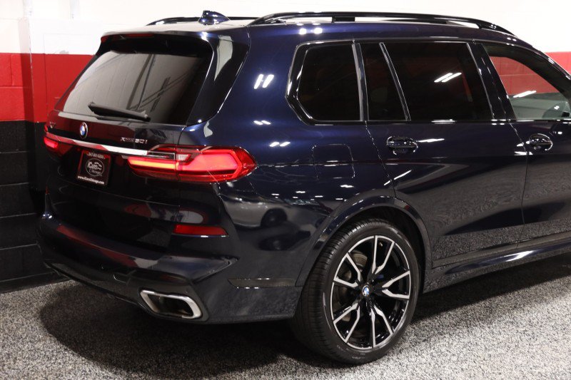 Used 2019 BMW X7 xDrive50i w/ M Sport Package AWD/4WD image 9