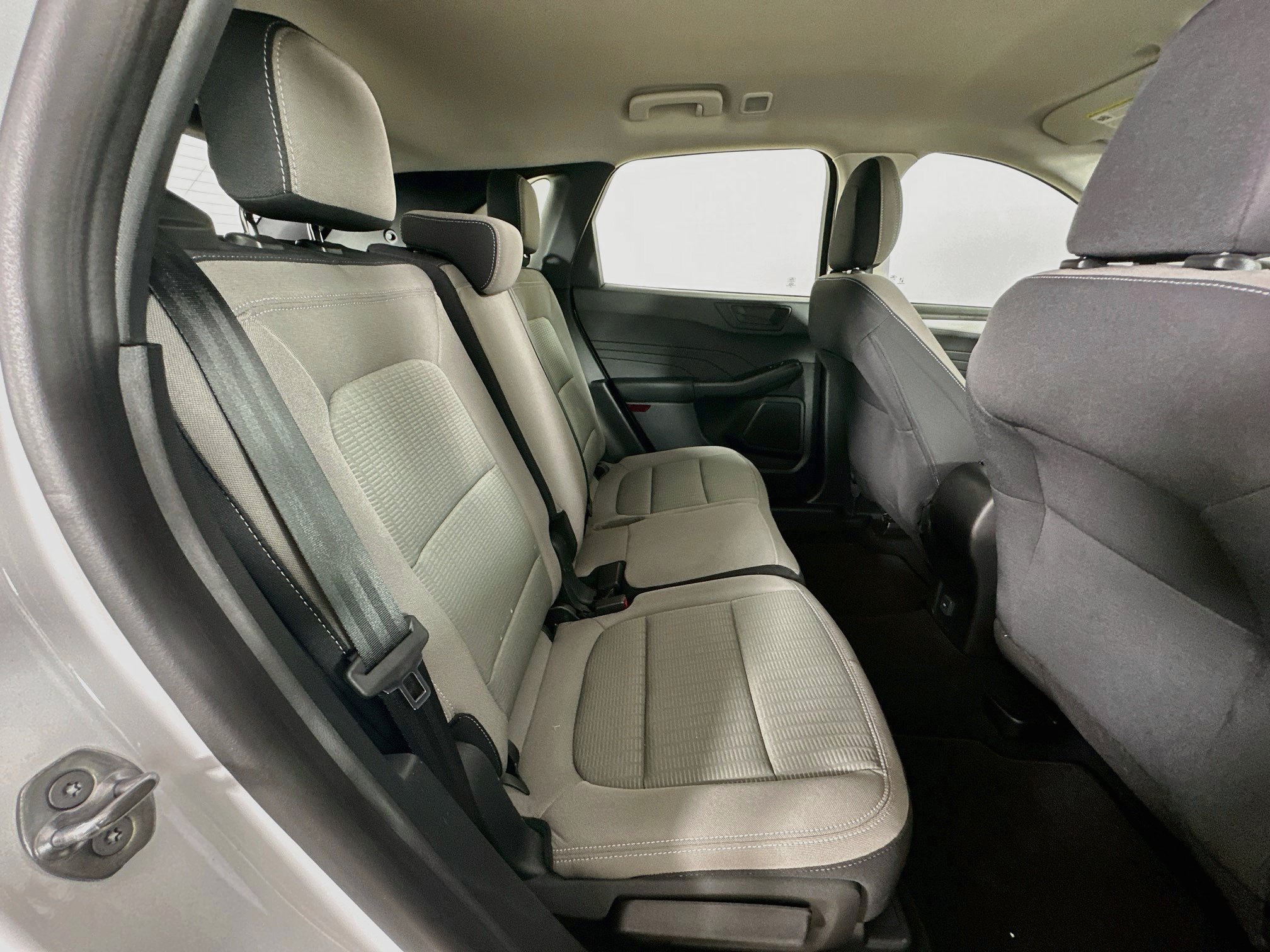 Used 2022 Ford Escape S AWD/4WD image 36