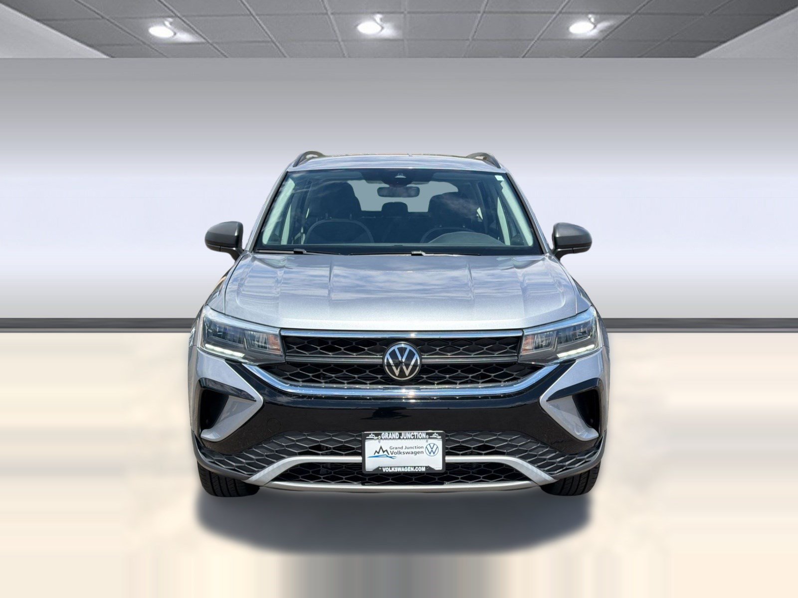 Used 2023 Volkswagen Taos S w/ Driver Assistance Package AWD/4WD image 6