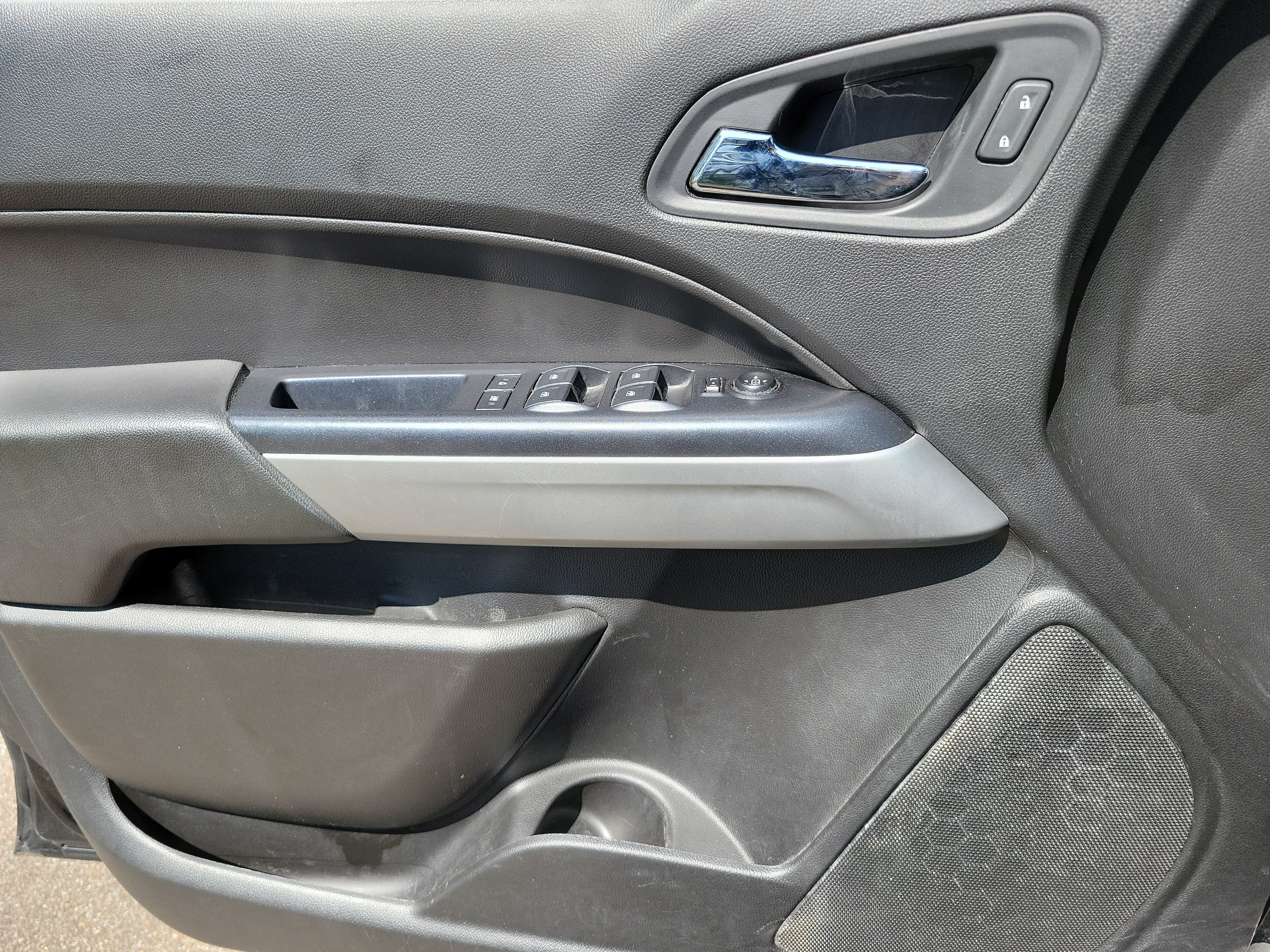 Used 2021 Chevrolet Colorado LT w/ LT Convenience Package RWD image 19