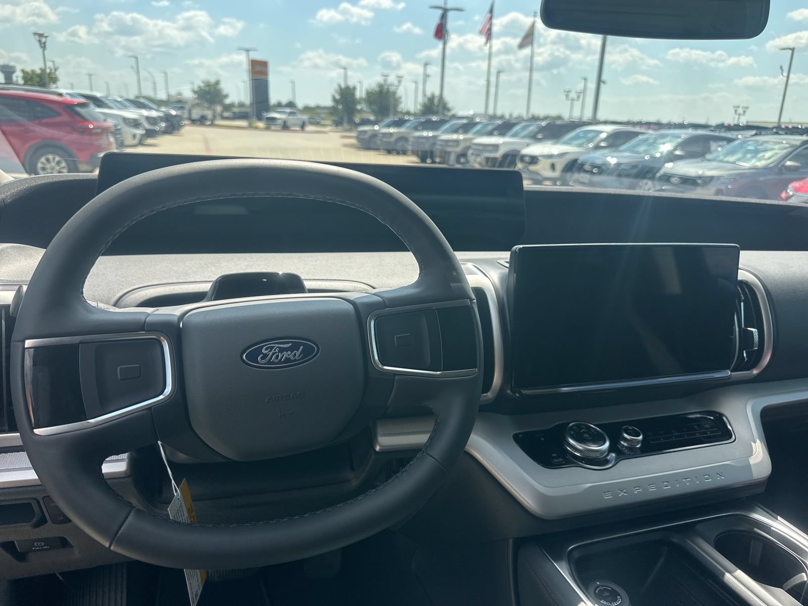 New 2025 Ford Expedition Max Active RWD image 18