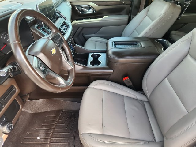 Used 2021 Chevrolet Suburban LT RWD image 12