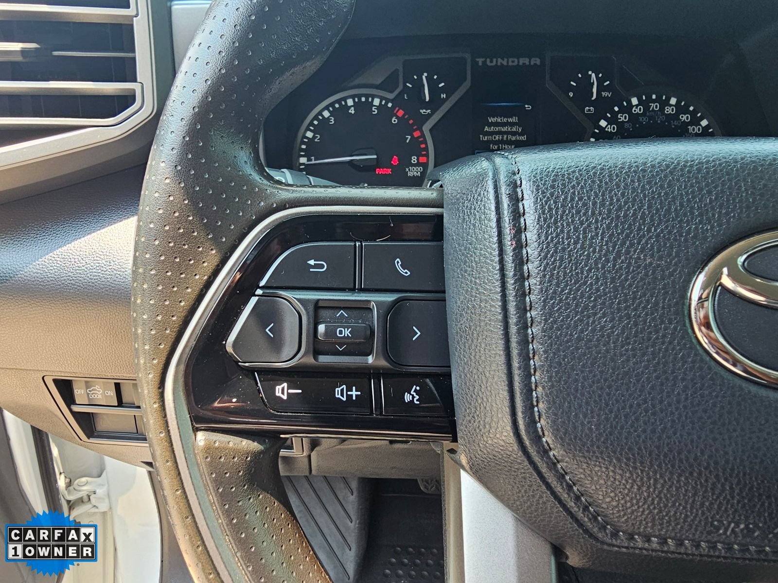 Used 2024 Toyota Tundra SR5 w/ SR5 Convenience Package AWD/4WD image 17