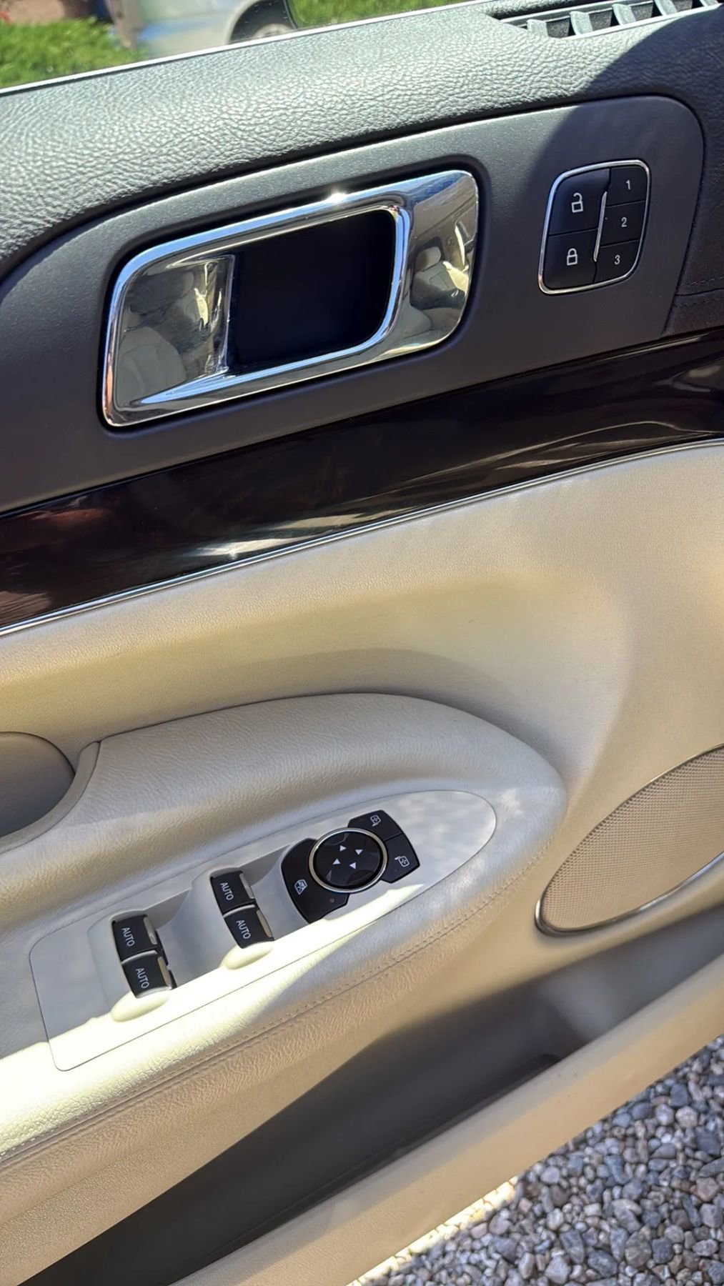 Used 2018 Lincoln MKT AWD w/ Technology Package image 15