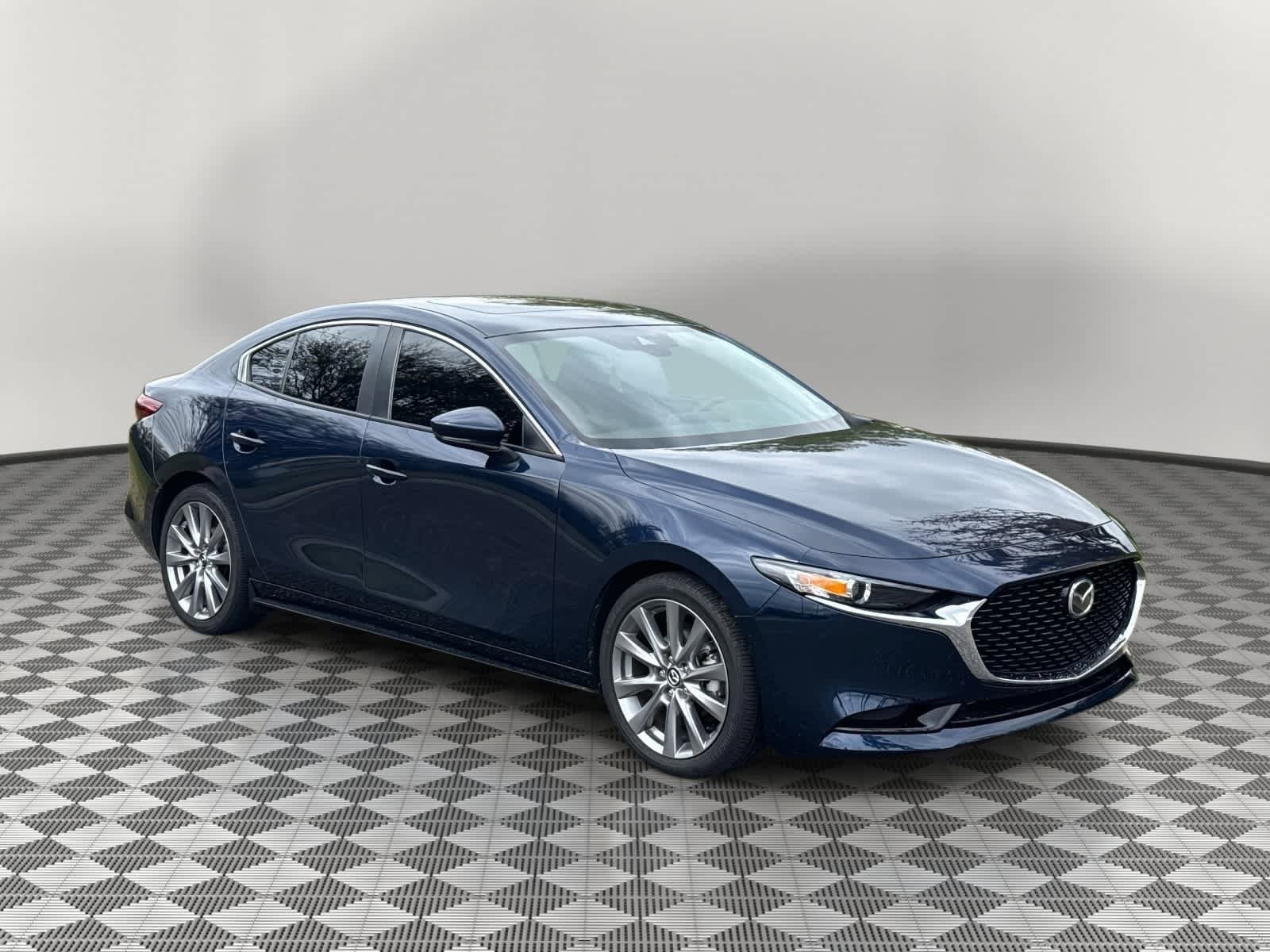 Used 2022 MAZDA MAZDA3 s image 1