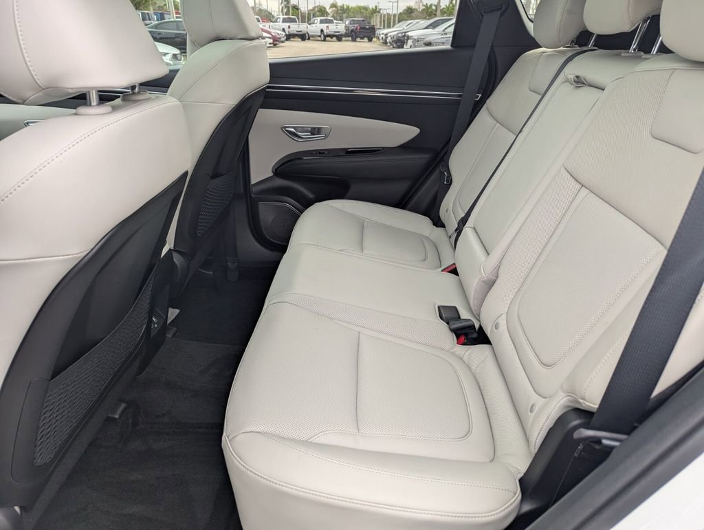 Used 2023 Hyundai Tucson Limited image 18