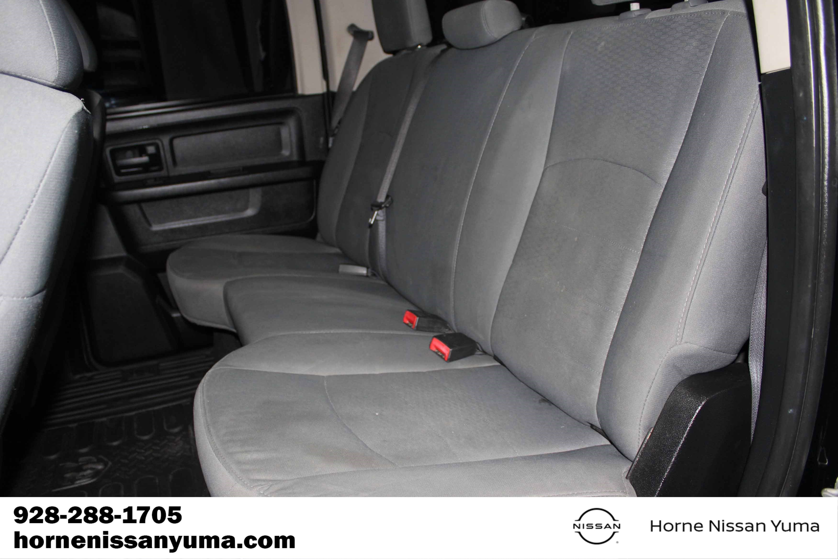 Used 2015 RAM 2500 Tradesman w/ Chrome Appearance Group AWD/4WD image 5