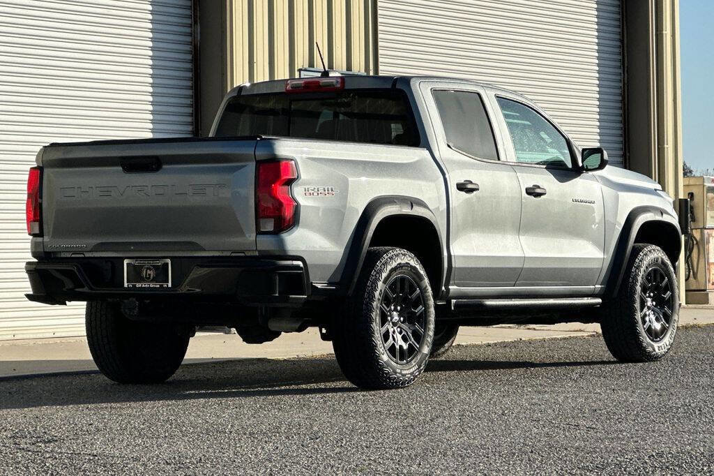 Used 2023 Chevrolet Colorado Trail Boss w/ Advanced Trailering Package image 6