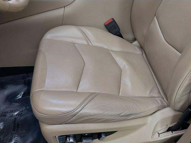 Used 2020 Cadillac Escalade Platinum image 23