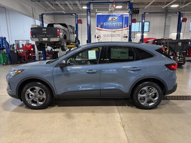 New 2026 Ford Escape ST-Line w/ Tech Pack #1 image 2