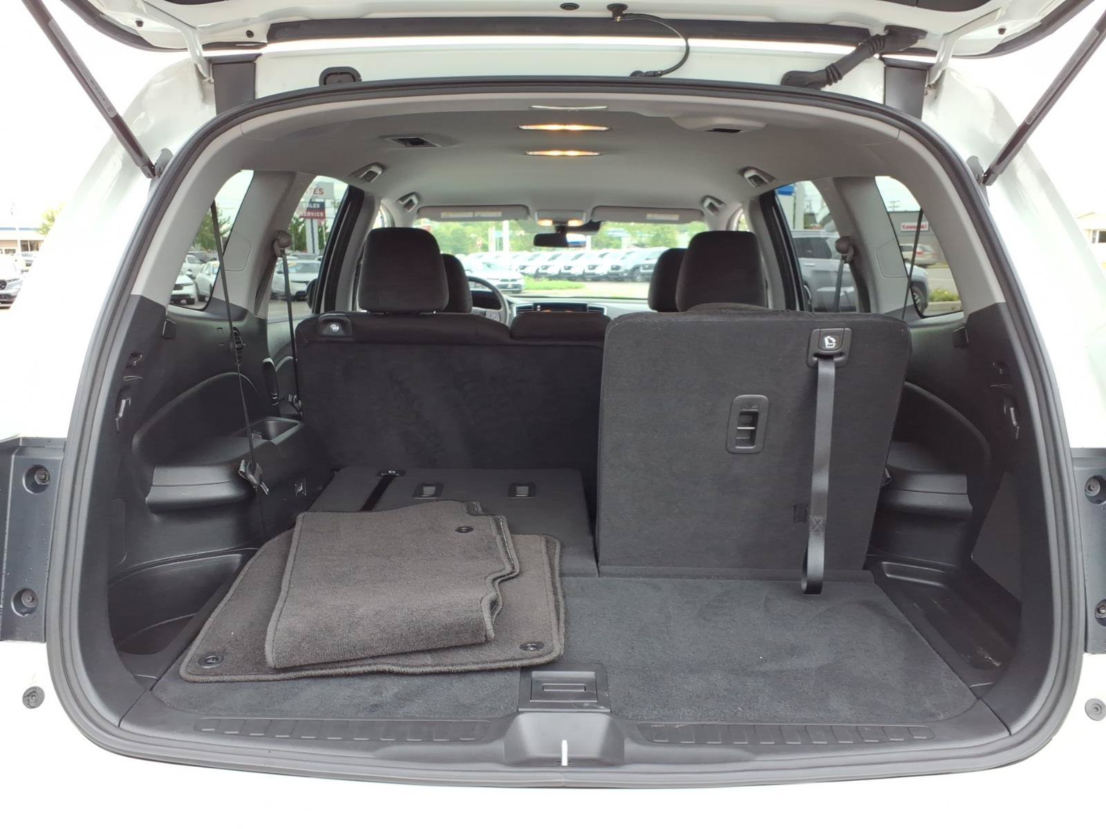 Used 2021 Honda Pilot EX image 12