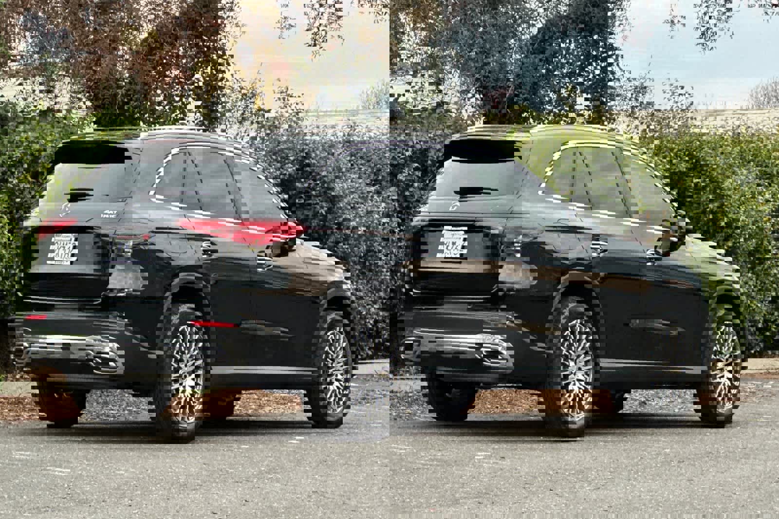 Certified 2024 Mercedes-Benz GLC 300 4MATIC image 3