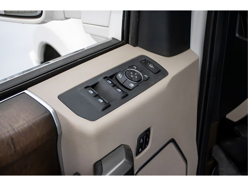 Used 2019 Ford F350 Limited AWD/4WD image 8