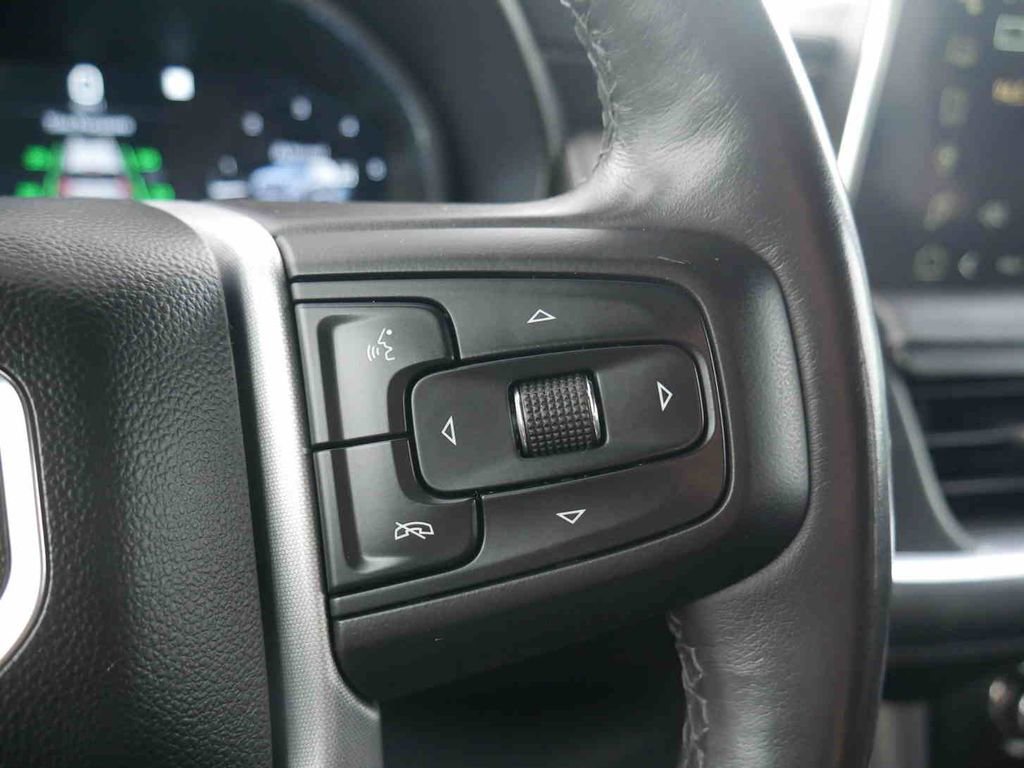 Used 2023 GMC Yukon XL SLE w/ Gmc Pro Safety Plus Package AWD/4WD image 37