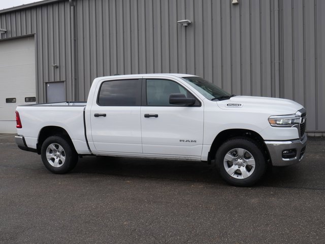 New 2026 RAM 1500 4x4 Crew Cab image 6