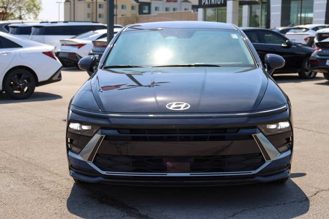 New 2025 Hyundai Sonata SEL FWD image 2