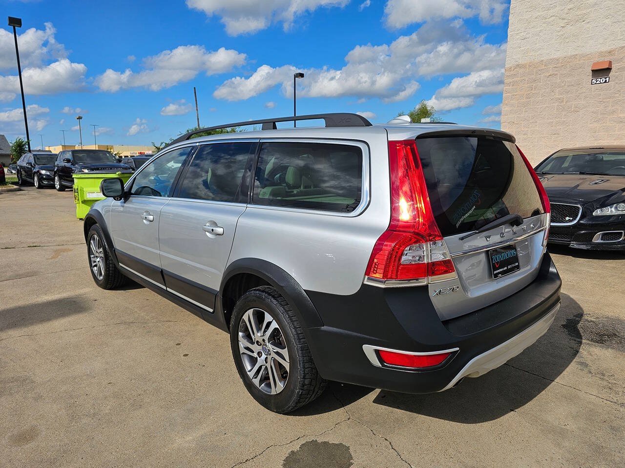Used 2015 Volvo XC70 T5 Premier FWD image 6
