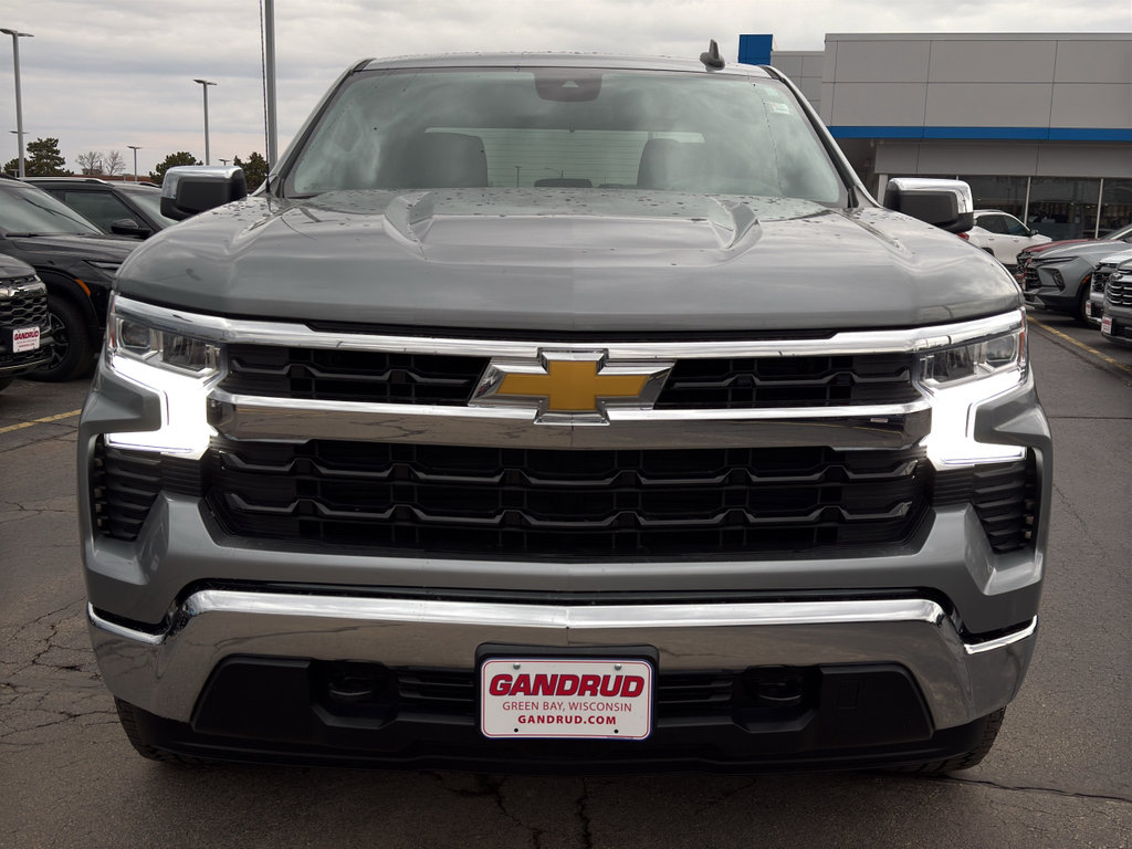 Used 2024 Chevrolet Silverado 1500 LT image 3