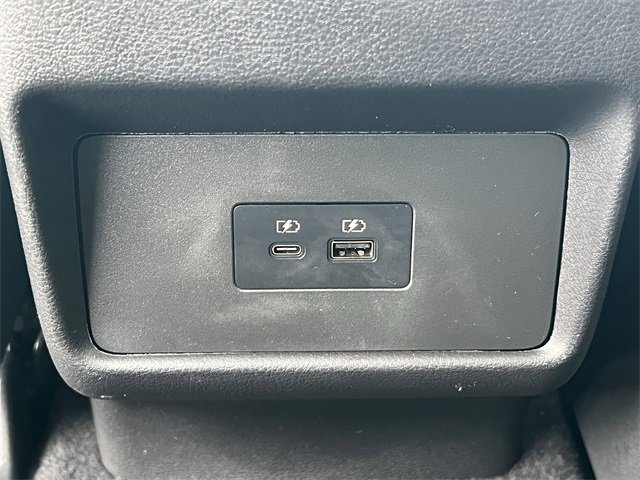 Certified 2023 Nissan Rogue SV image 17