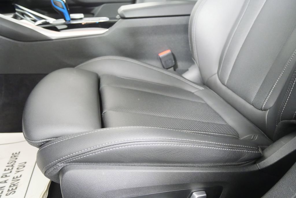 Certified 2023 BMW i4 eDrive35 w/ Premium Package RWD image 9