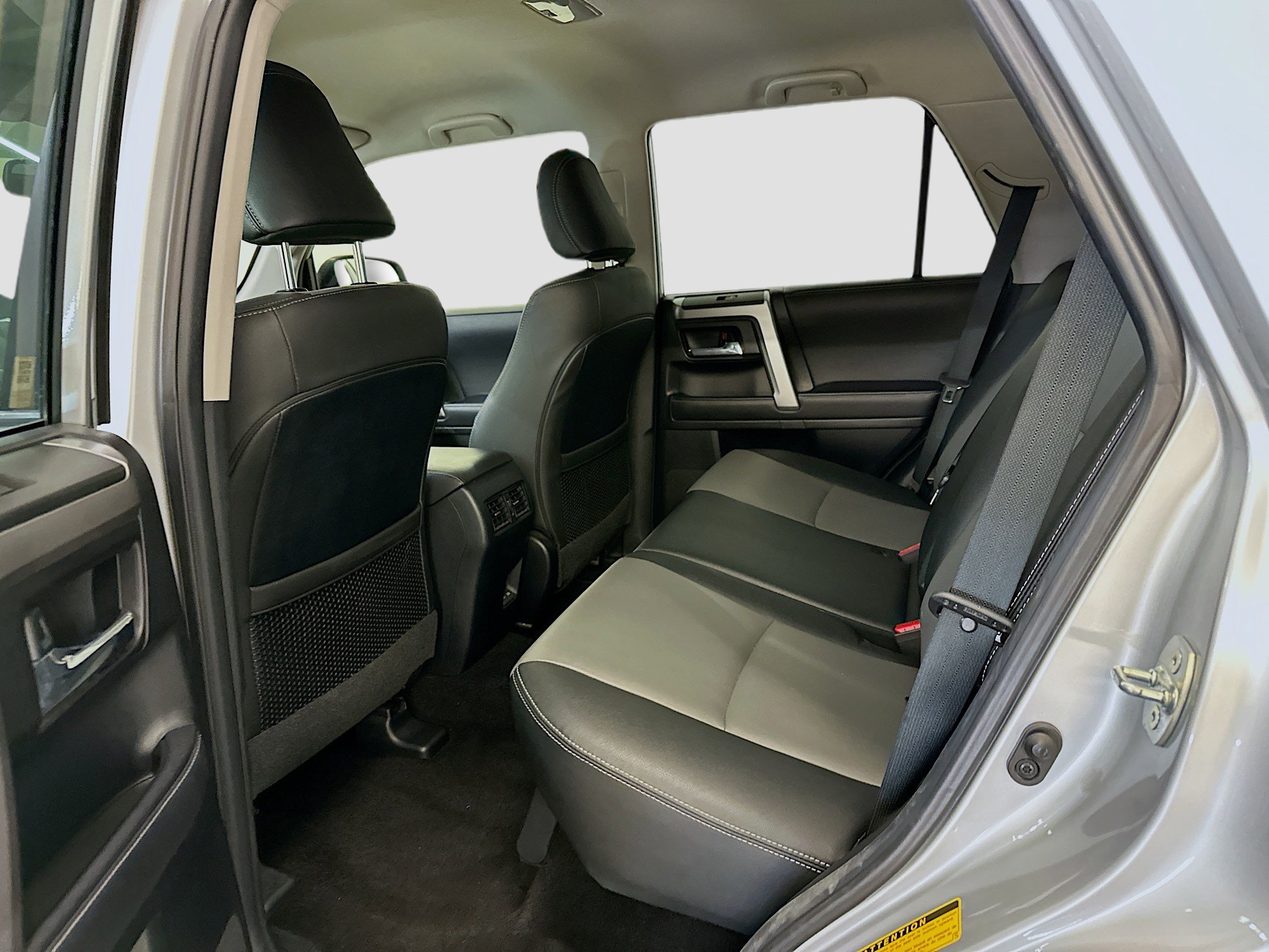 Used 2024 Toyota 4Runner SR5 Premium image 29