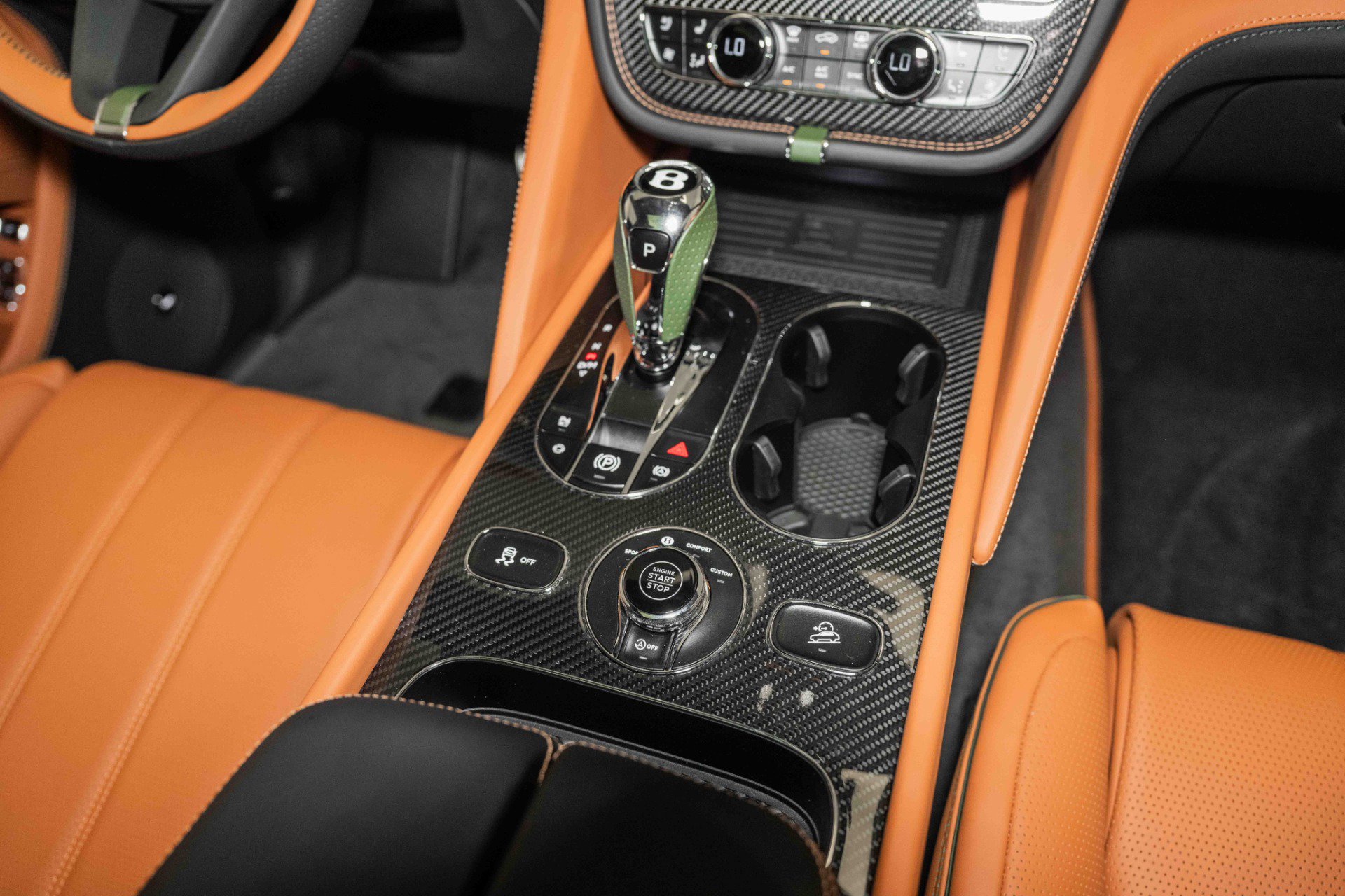 New 2024 Bentley Bentayga Extended Wheelbase image 45