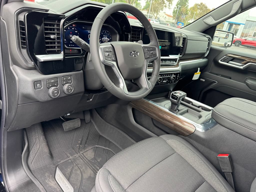 New 2026 Chevrolet Silverado 1500 RST w/ Safety Package AWD/4WD image 16