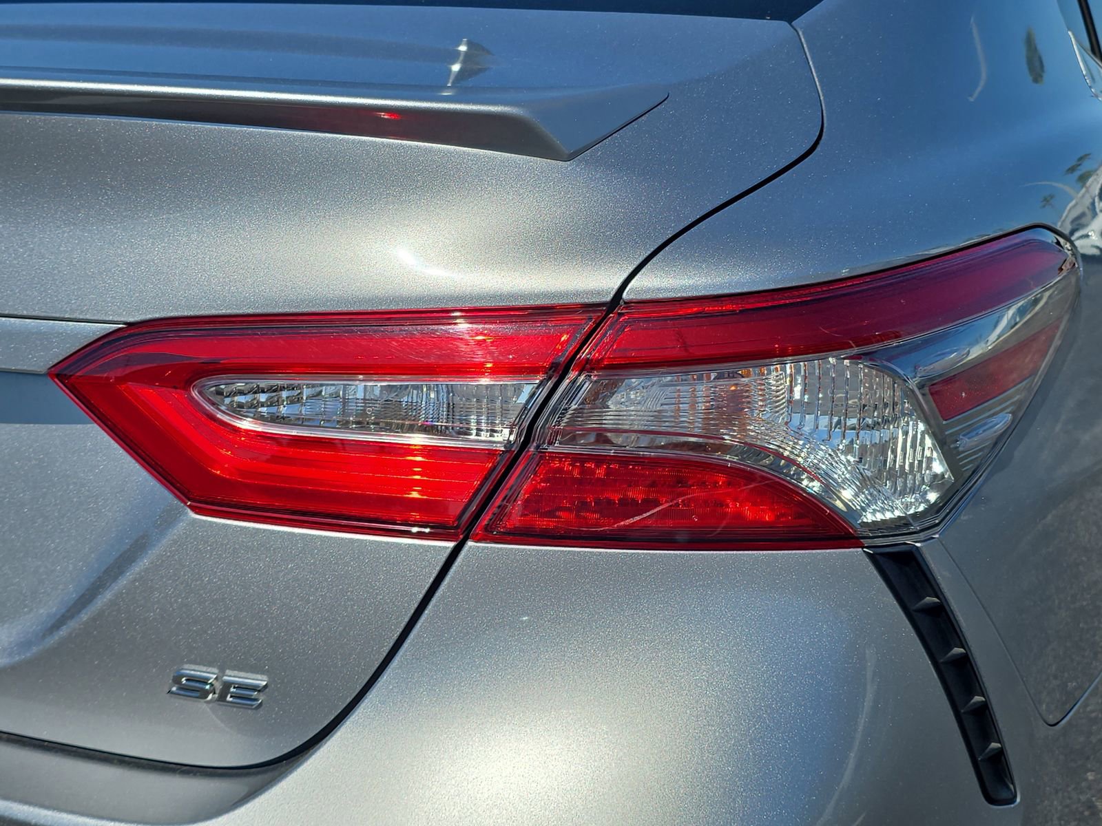 Used 2019 Toyota Camry SE image 8