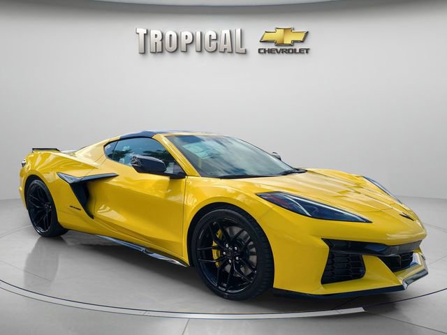 New 2026 Chevrolet Corvette Z06 w/ Stealth Interior Trim Package RWD image 7