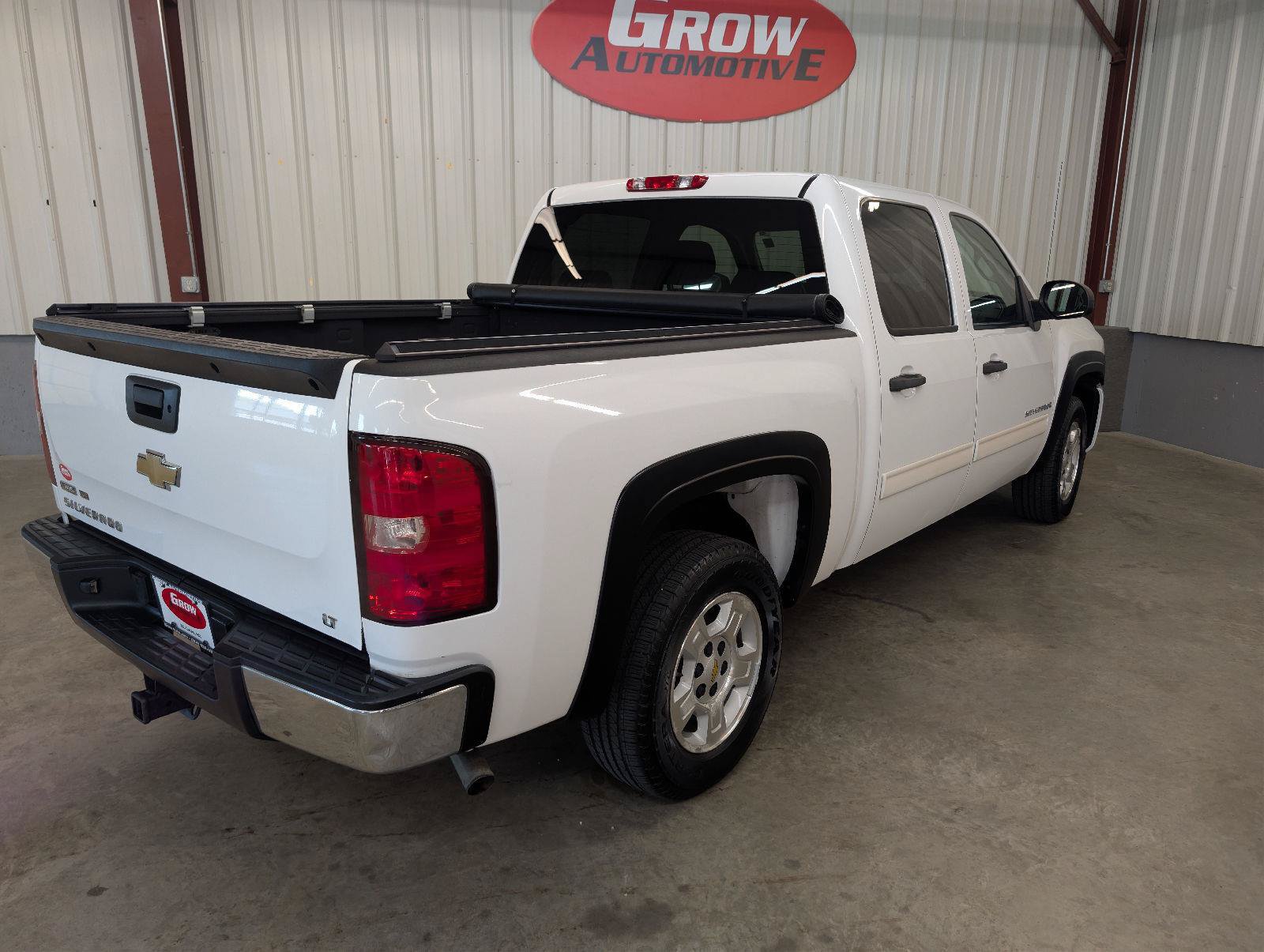 Used 2009 Chevrolet Silverado 1500 2WD Crew Cab w/ Exterior Plus Package image 12