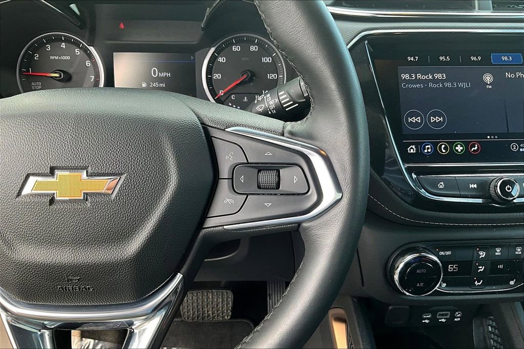 Used 2022 Chevrolet TrailBlazer ACTIV w/ Technology Package image 14