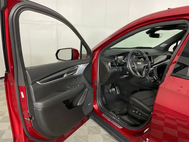 Certified 2024 Cadillac XT6 Sport w/ Technology Package image 20
