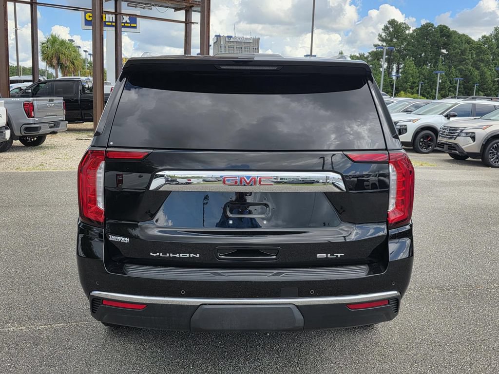 Used 2021 GMC Yukon SLT w/ SLT Premium Package AWD/4WD image 3