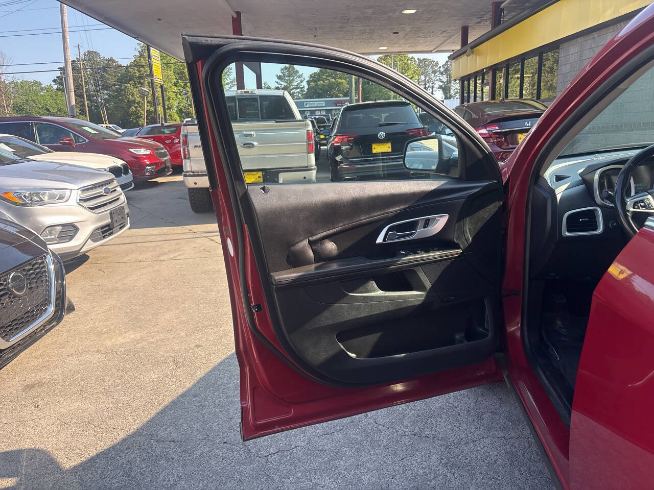 Used 2015 Chevrolet Equinox LTZ AWD/4WD image 10