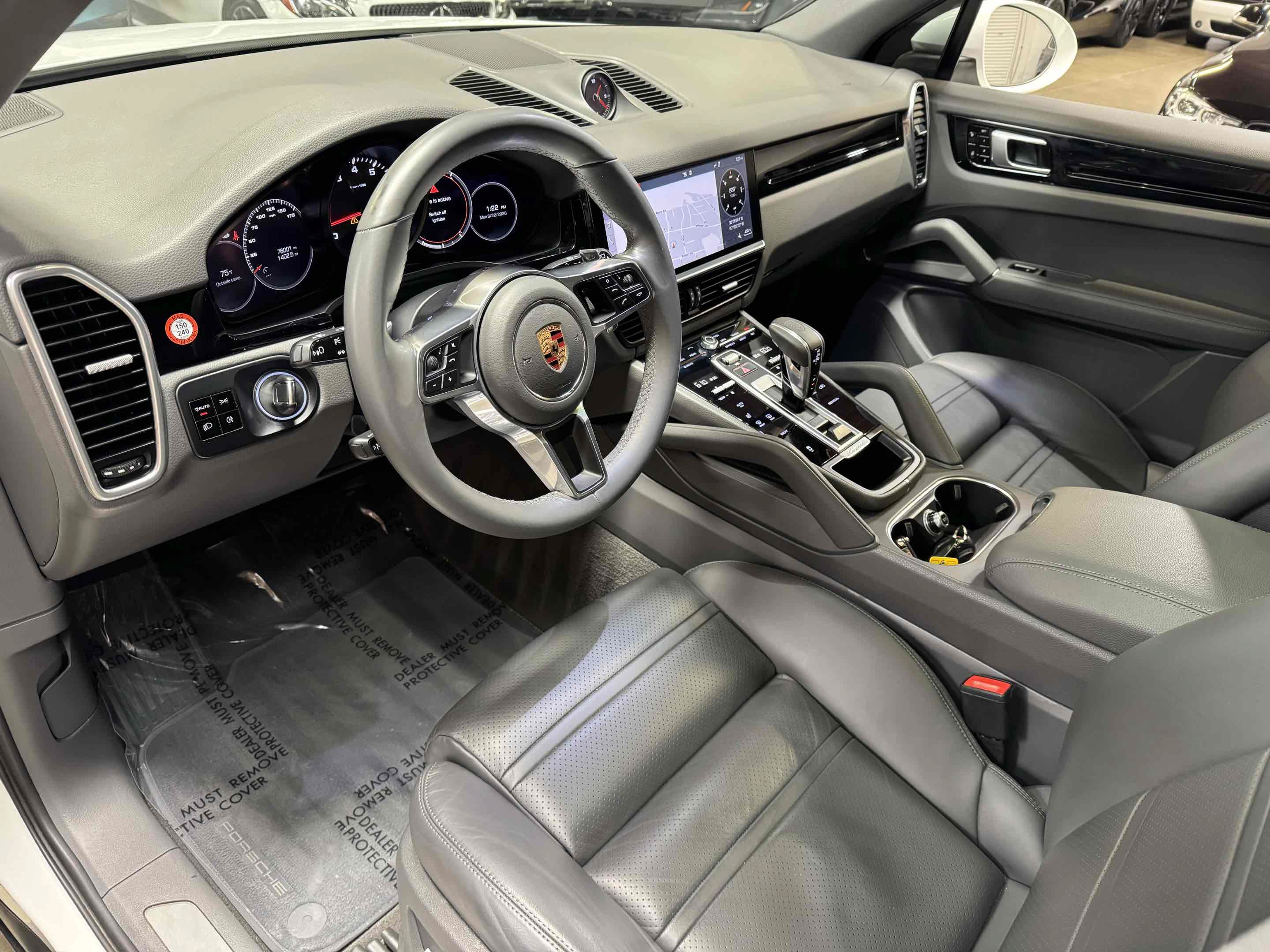 Used 2019 Porsche Cayenne AWD/4WD image 5