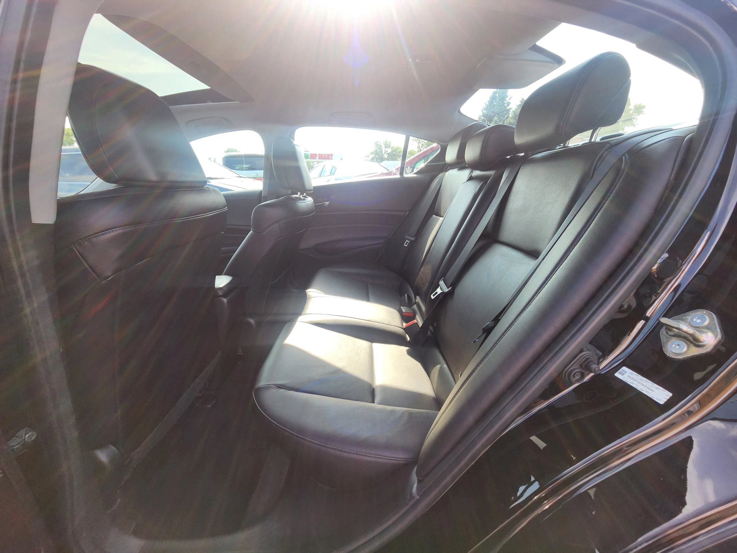 Used 2017 Acura ILX FWD image 19