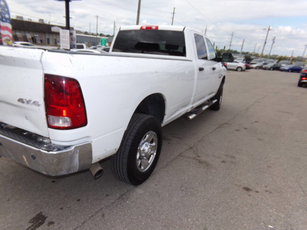 Used 2017 RAM 2500 Tradesman w/ Chrome Appearance Group image 43