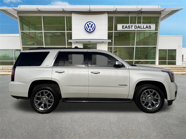 Used 2017 GMC Yukon SLT w/ HD Trailering Package image 2