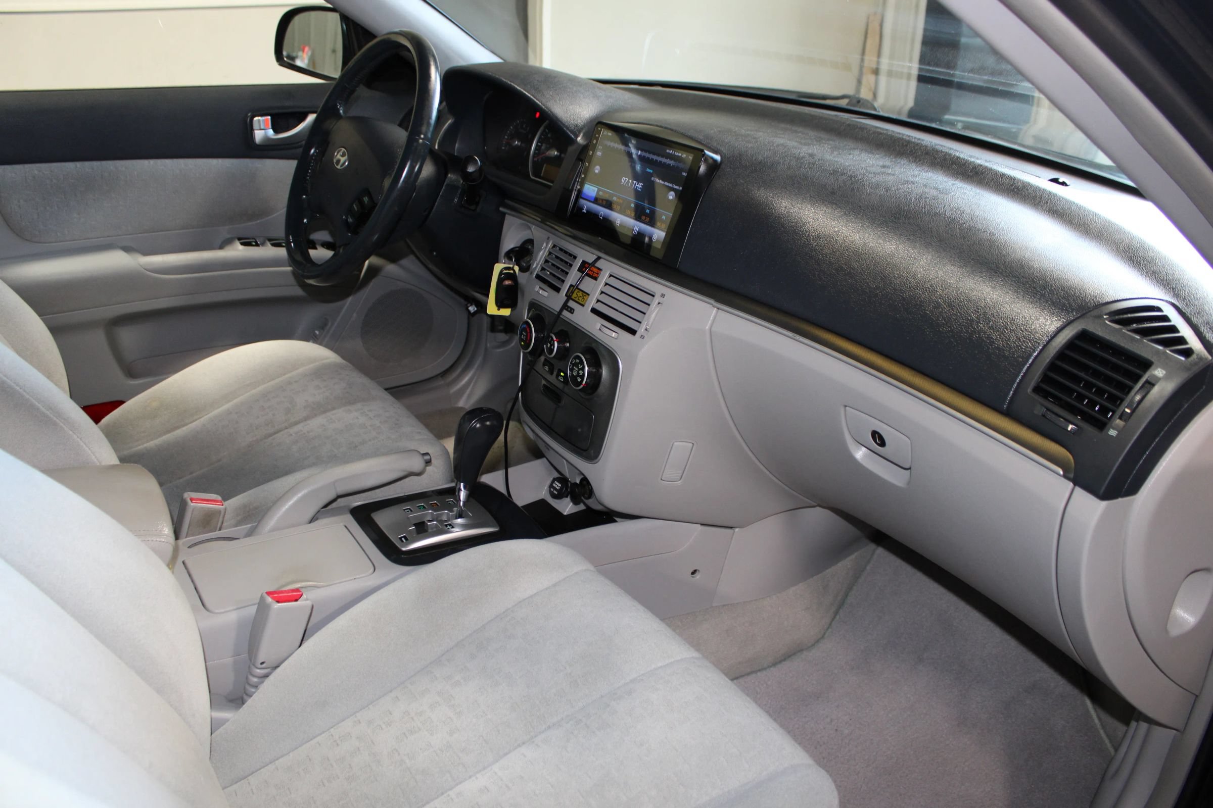 Used 2006 Hyundai Sonata V6 FWD image 24