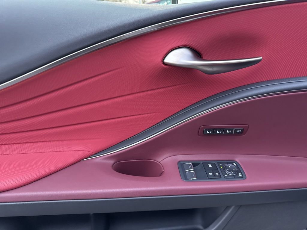 Used 2023 Lexus LC 500 500 image 13