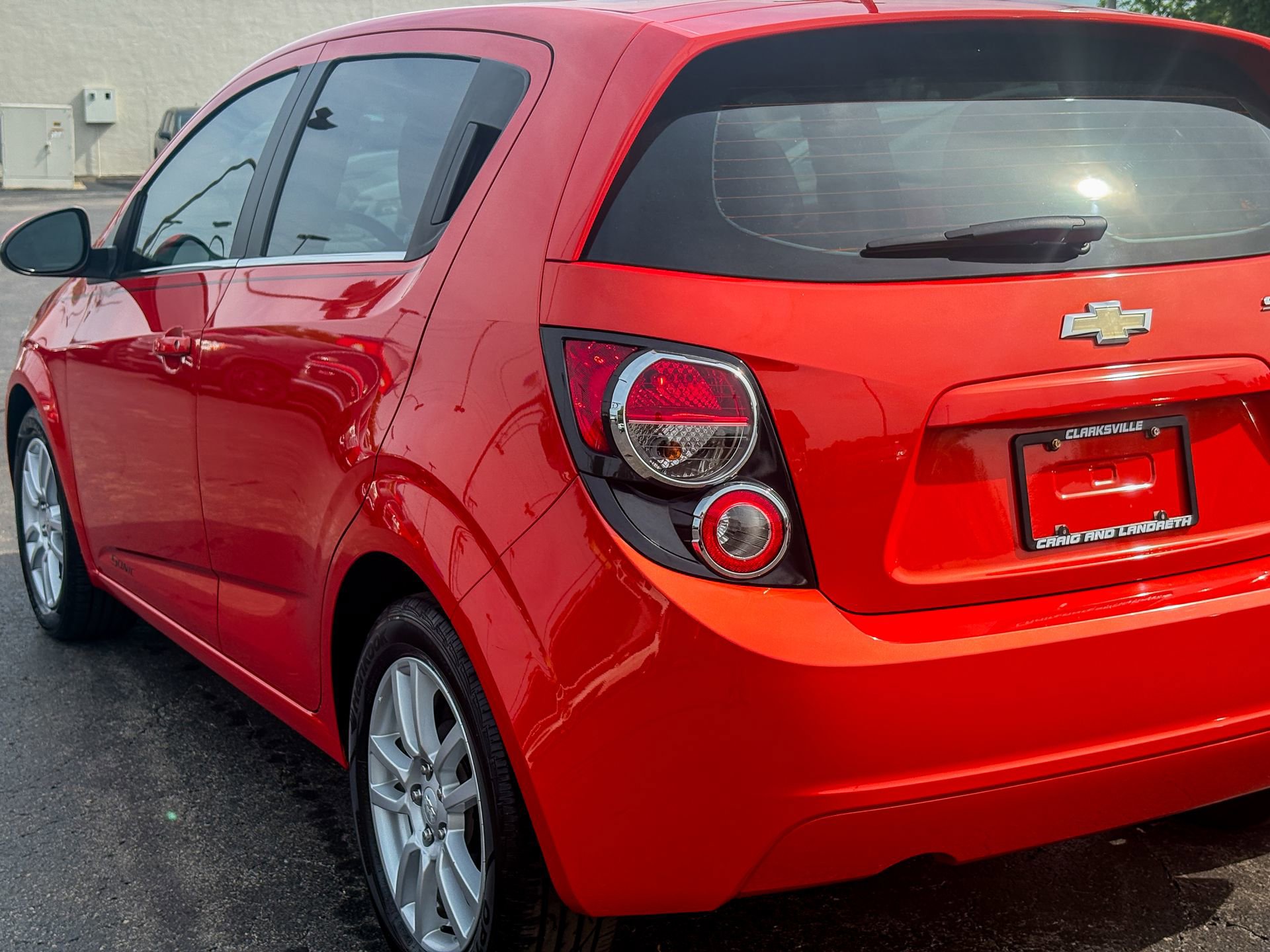 Used 2012 Chevrolet Sonic LT FWD image 10