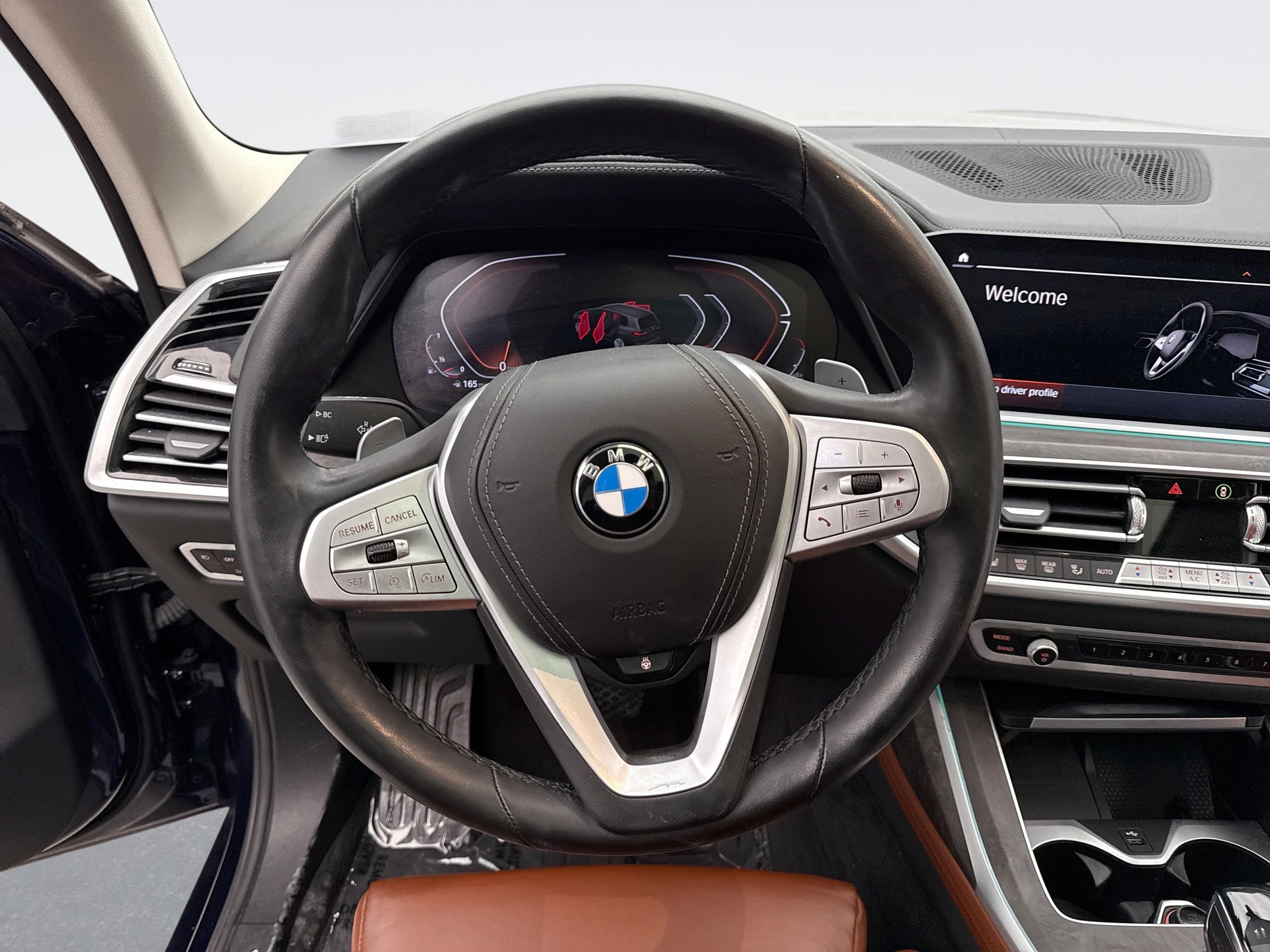 Used 2021 BMW X7 xDrive40i w/ Parking Assistance Package image 12