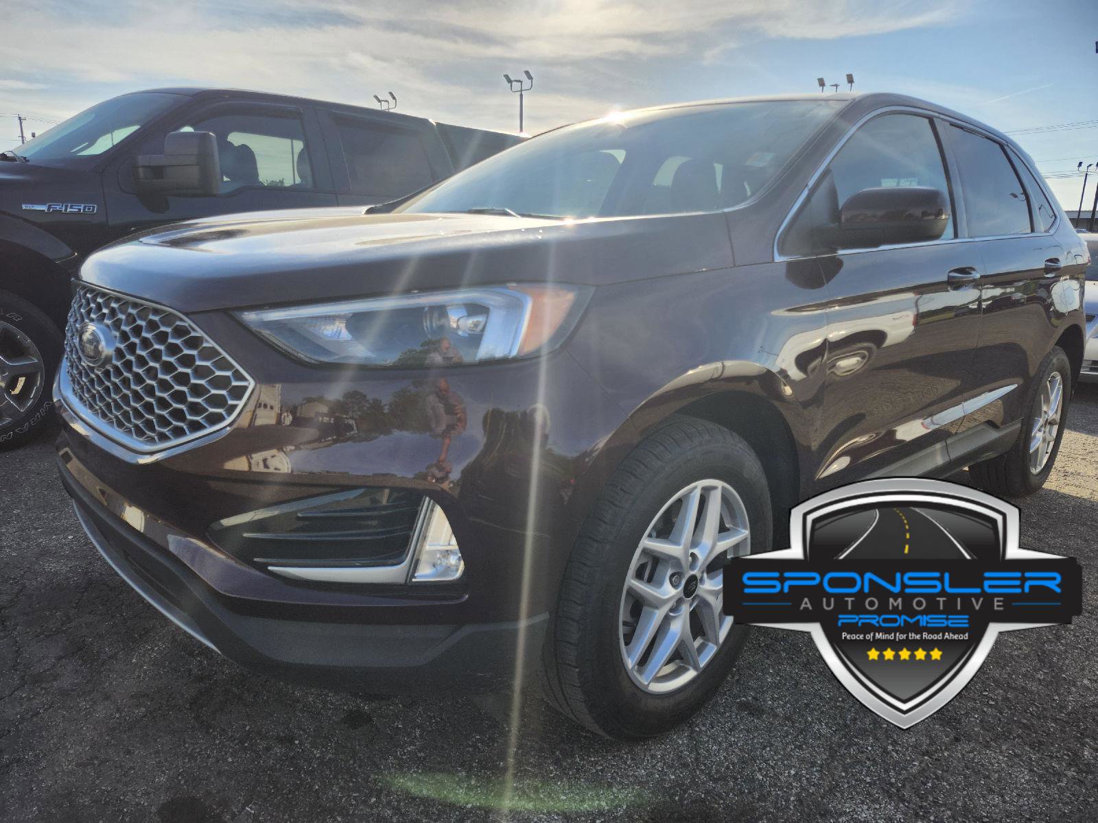 Used 2024 Ford Edge SEL w/ Convenience Package AWD/4WD image 1